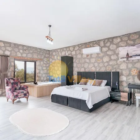 Kuytu Villa